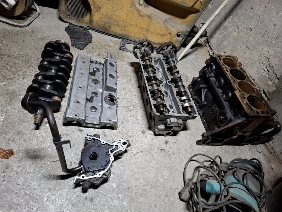 Двигатель 16 клапоный от опеля