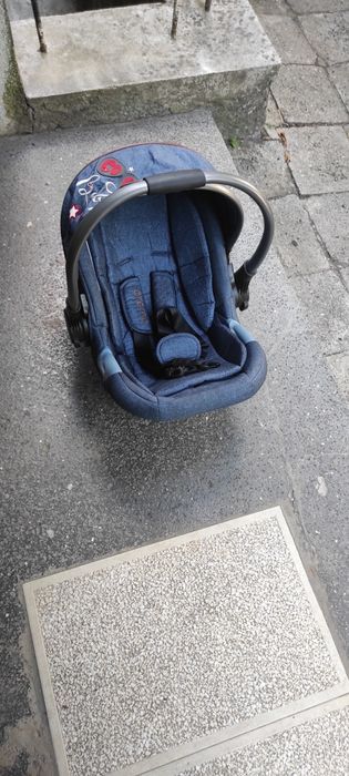 Бебешка количка 3 в 1