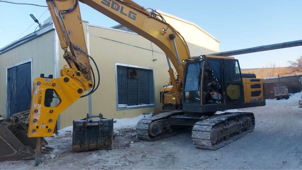 Услуги гусеничного экскаватоа