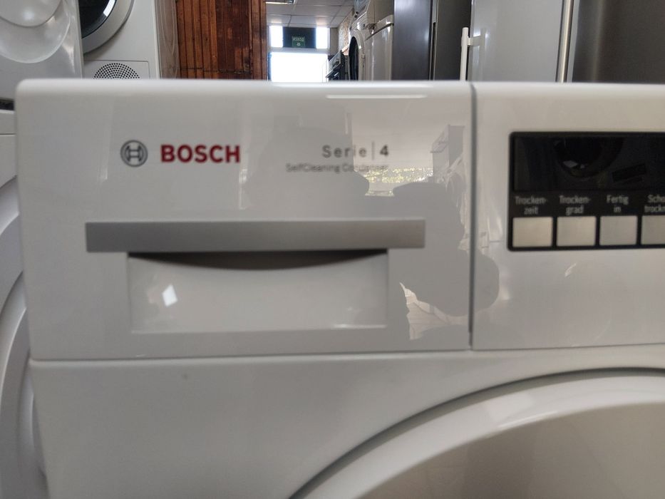 Сушилня с термопомпа Бош Bosch Serie 4 A++ 8кг с две години гаранция!
