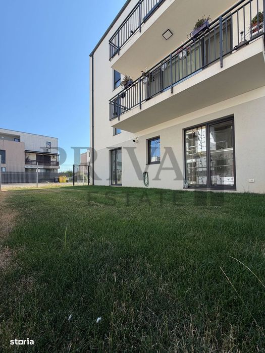 Apartament 1 camera + curte 35 mp + parcare inclusa