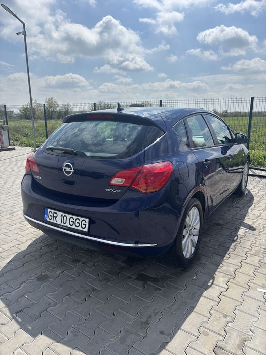 Opel astra j 1.7ecoflex 110cp