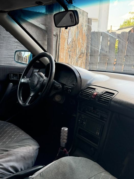 Mazda 323, мазда 323