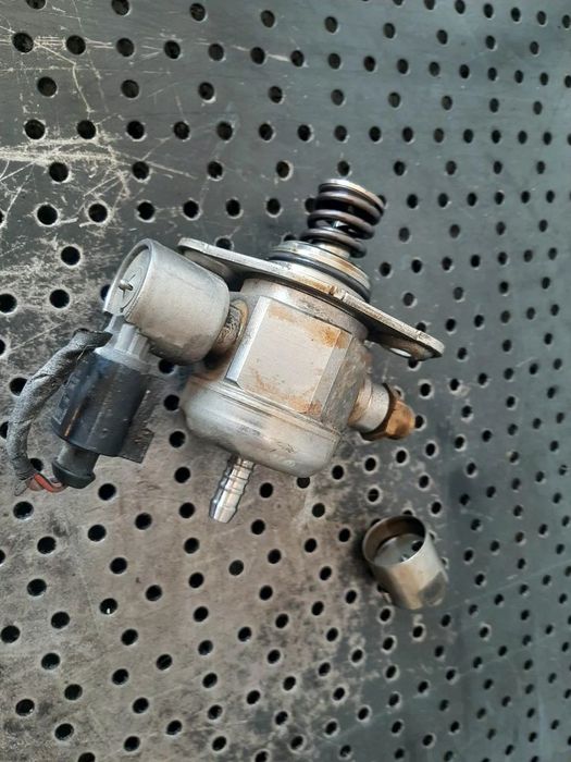 pompa inalta presiune 1.8 tsi bzb vw passat cc  0261520472