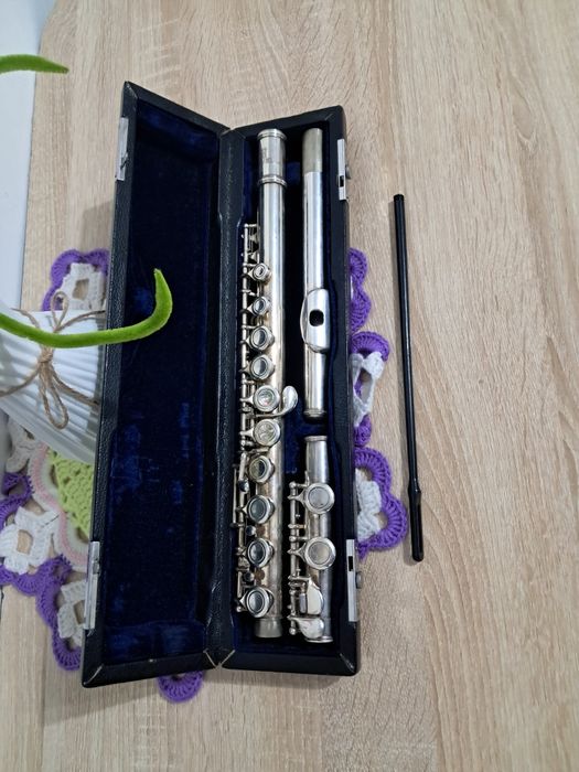 Продается флейта