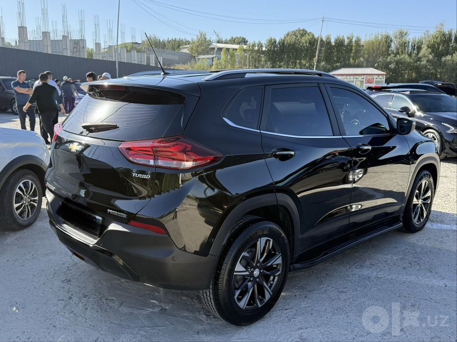 Tracker 2 Premier 2023
