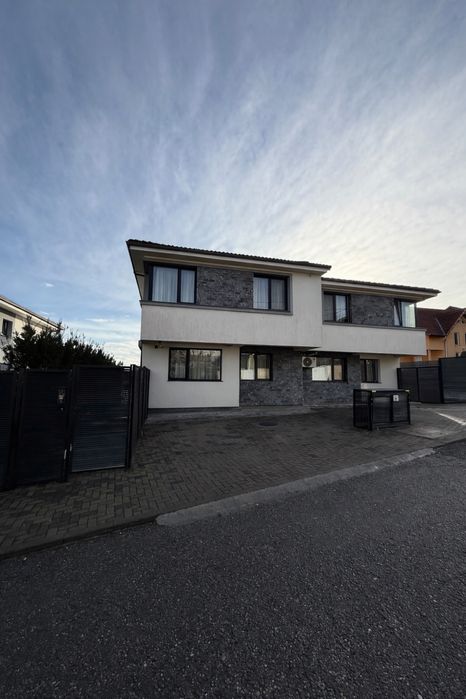 Duplex ultrafinisat, complet mobilat si utilat pe Str. Ana Aslan