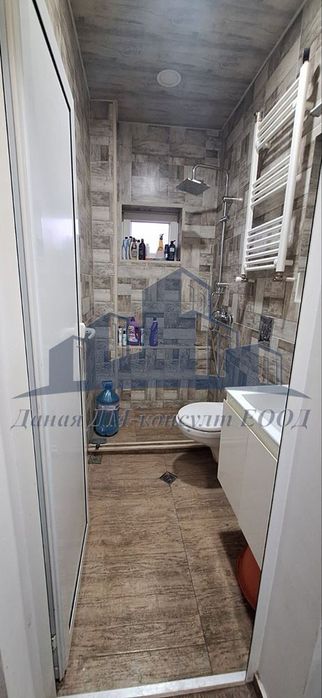 Продава се Тристаен апартамент в Шумен, Център - 78 кв.м за 1471 €/кв.м - Снимка #2