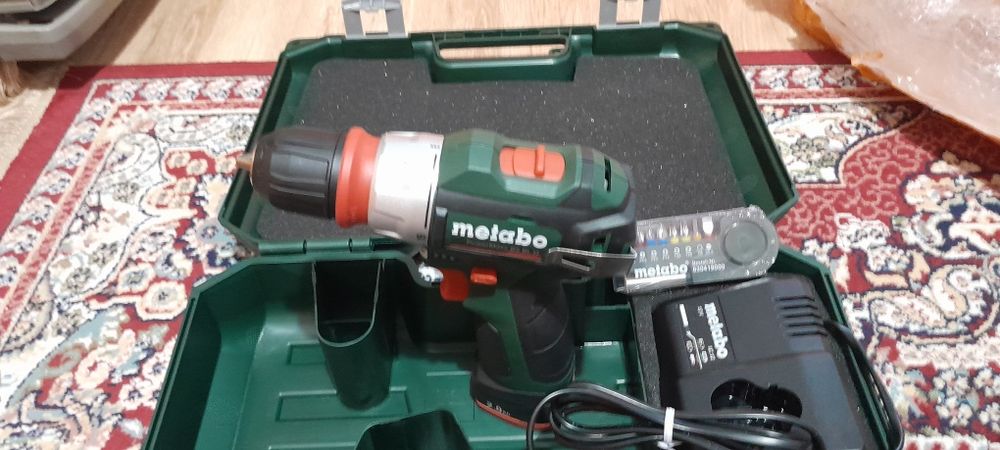 Шуруповёрты аккумуляторные