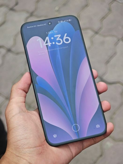 Продам или обменяю Poco X8