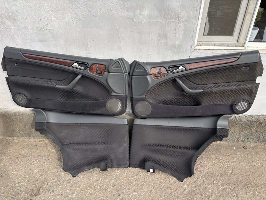 Дверные карты мерседес CLK 208