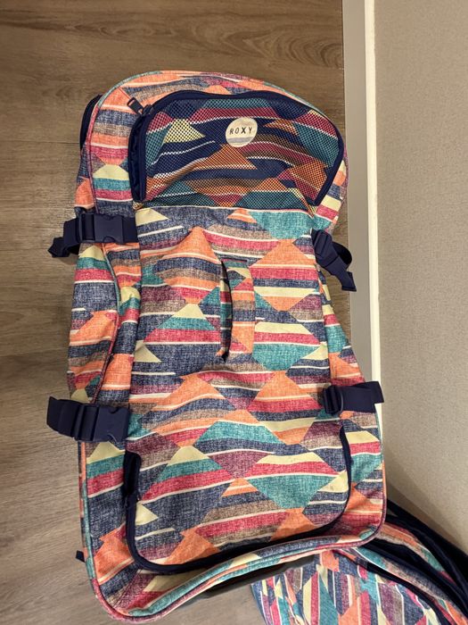 Чемодан и рюкзак фирмы  Roxy