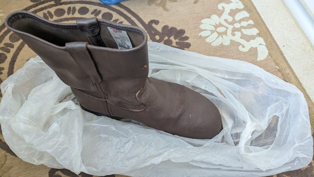 Сапоги Redwings.