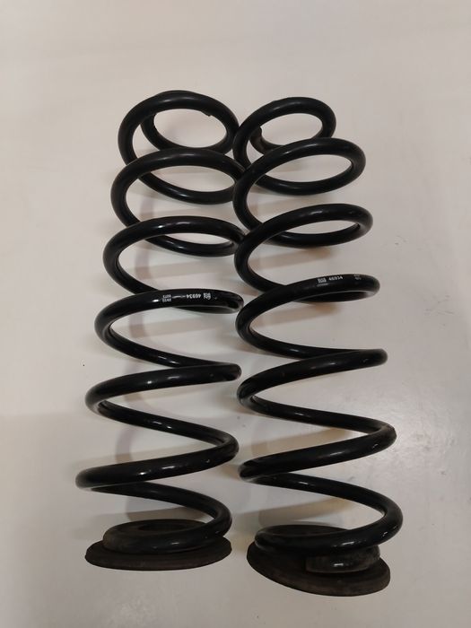 Arcuri Fata spate Passat B6 B7 Break Combi