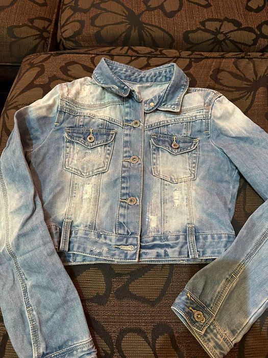 нов Дамски панталон широк в зелен цвят, и Дамско дънково яке цена