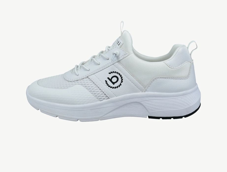 100% оригинални сникърси Bugatti