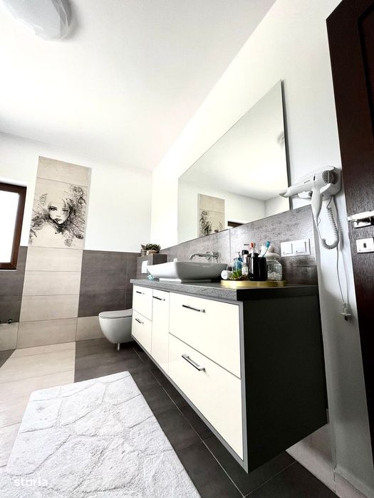 Casa de vanzare zona Jelna