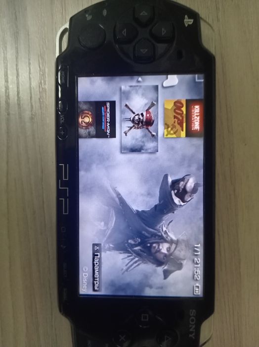 Продам прошитую PSP-2004 (slim) версию