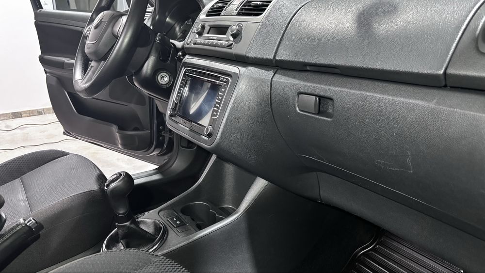 Detailing interior si exterior auto