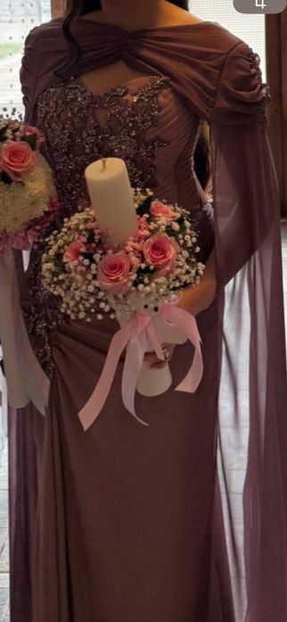 Rochie de nașă elegantă