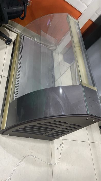 Продам витражный холодильник