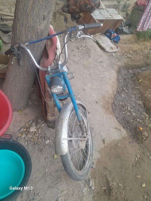 Mapet moto sotiladi srochna hech qanday aybi yoo bjir tepar