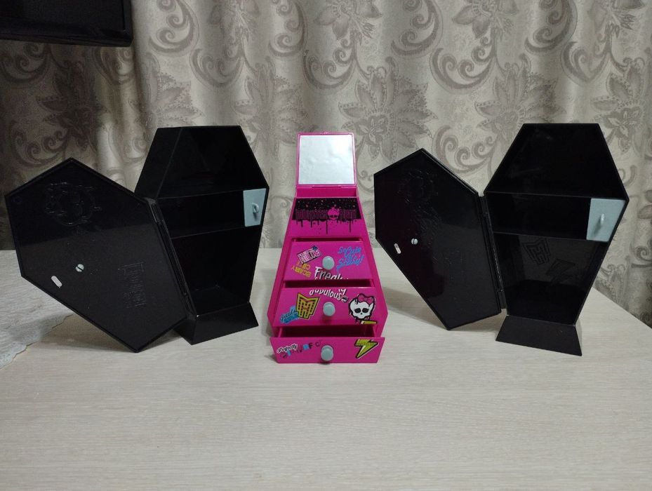 Органайзер монстр хай