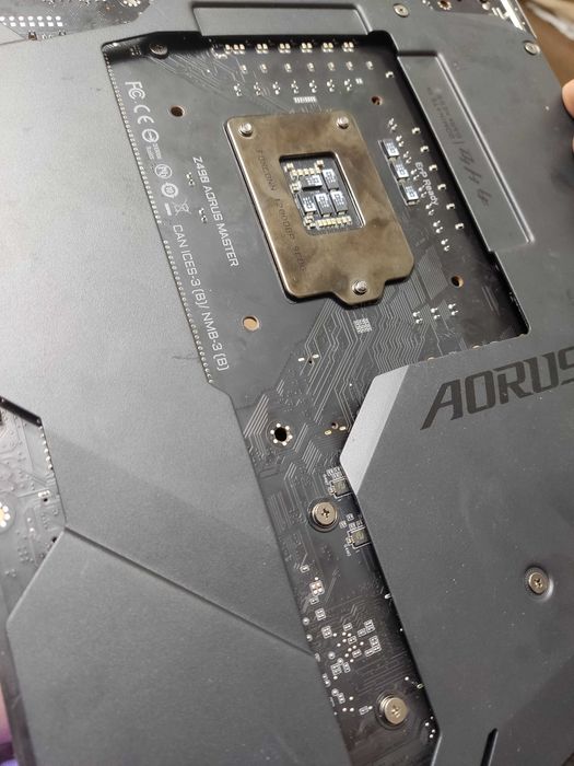 Gigabyte Z490 Aorus Master Open Box, не использовалась + i5-11400F