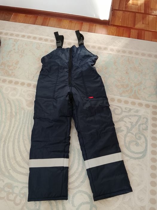 Спецовка. Комбинезон и куртка. Новые.