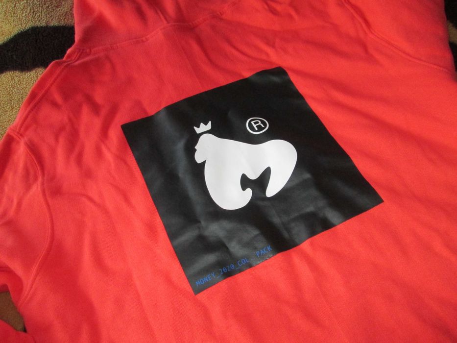 bluza noua cu gluga Money M