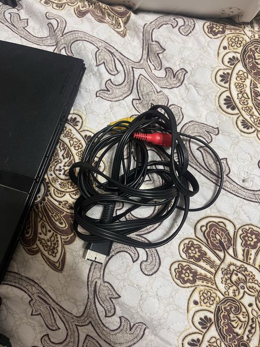 Продается плейстейшн 2