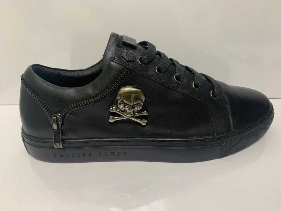 Продавам мъжки обувки  от естествена кожа Philipp Plein 43 номер