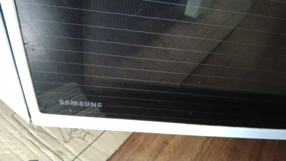 Микровълнова печка Samsung