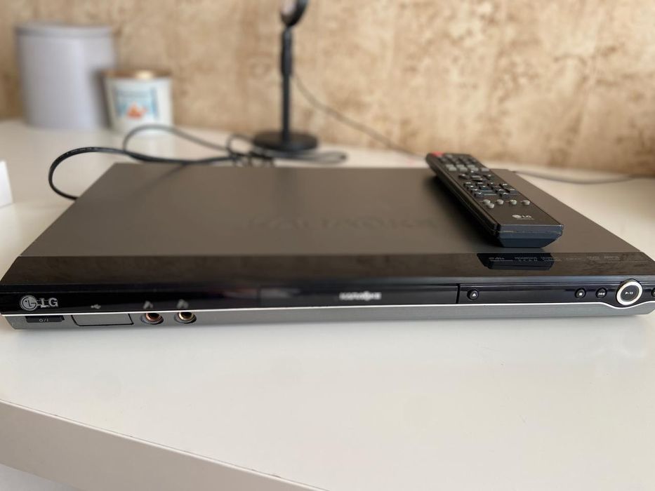 DVD-караоке LG, DKS-500