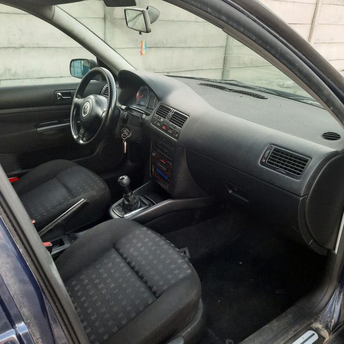 Volkswagen Bora berlina