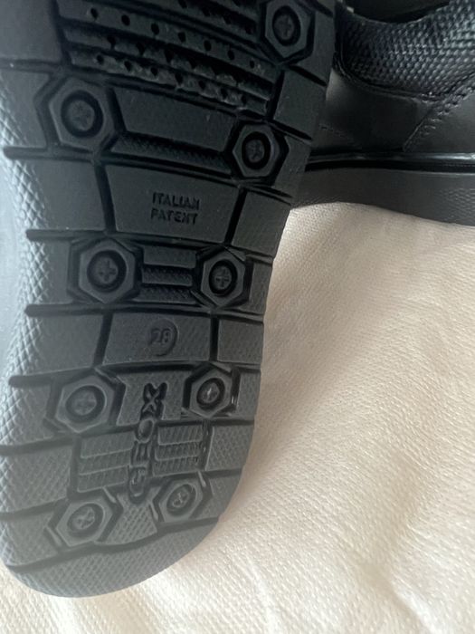 Детски обувки GEOX - 28 номер - чисто нови