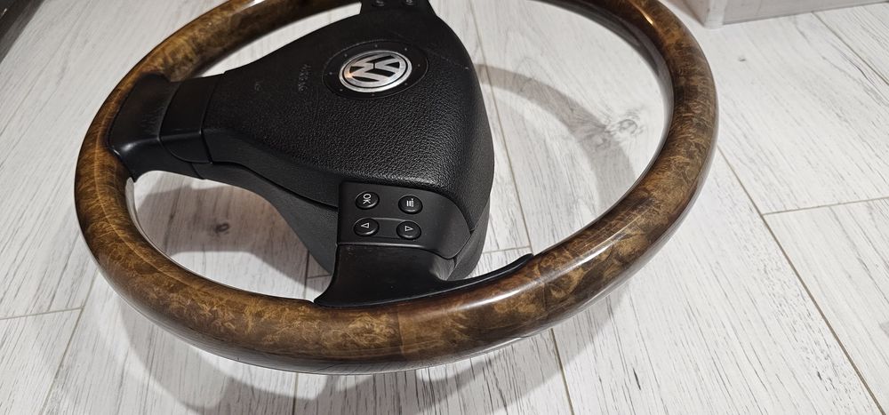 Volan mahon Passat B6