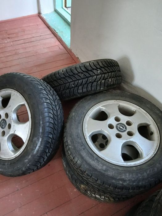 Roți complete iarna