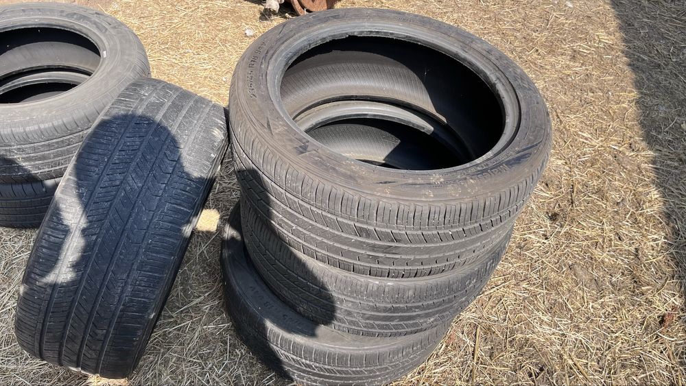 Kumho оригинал 235/45 R18 94v
