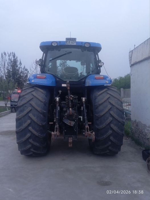 New Holland T7060 traktori