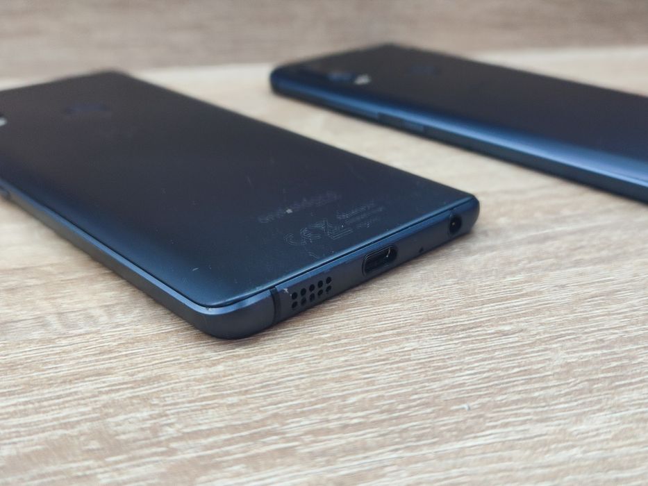 BQ Aquaris X2 IMPECABILE - pentru piese (2 bucăți)