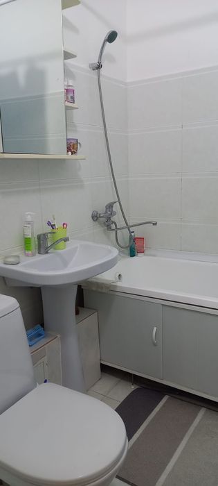 Сдам квартиру по месячно