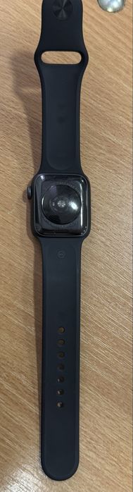 Продам apple watch se