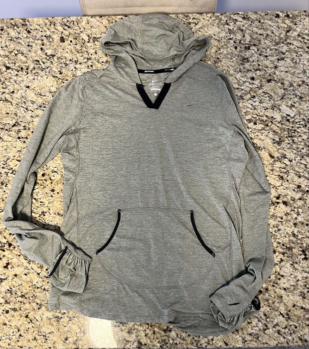 Nike Adidas Различни спортни Дамски блузи