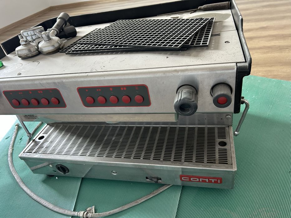 Cafetera profesionala pentru bar