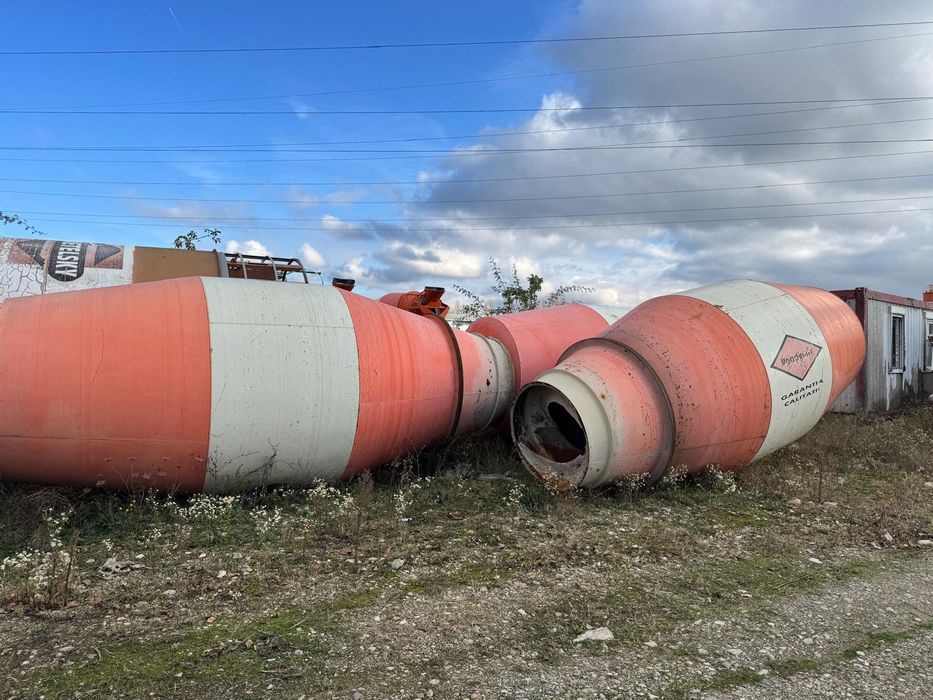 Mixere oua liebher 9mc de vânzare