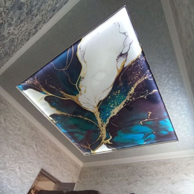 Натяжной потолог