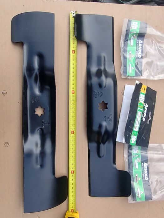 Cutite tractor gazon