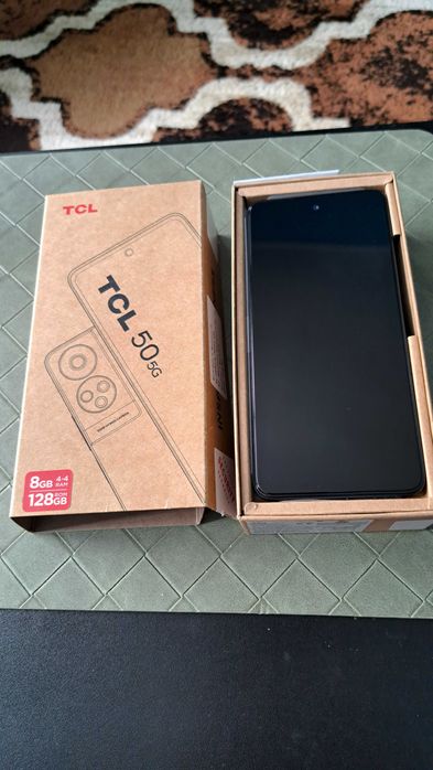Telefon mobil TLC 50 5G nou. 550 lei