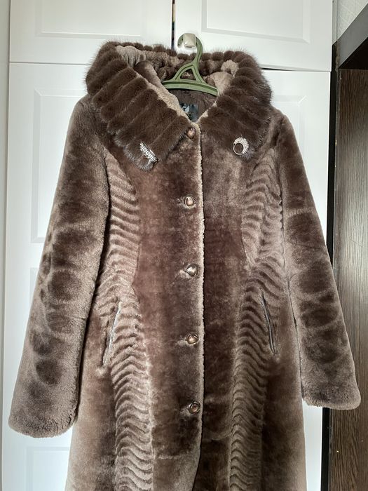 Продам шубу мутон